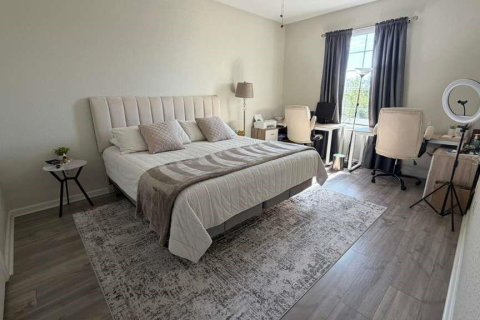 Dúplex en venta en Orlando, Florida, 3 dormitorios, 134.43 m2 № 2091428 - foto 5