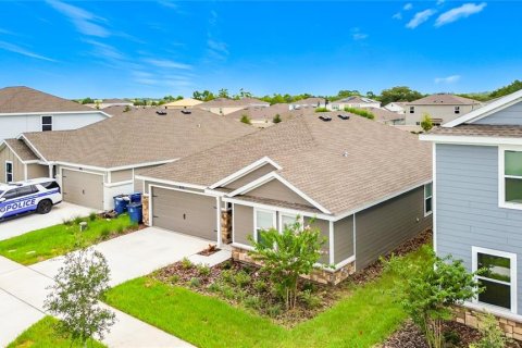 Villa ou maison à louer à Haines City, Floride: 4 chambres, 130.06 m2 № 2157101 - photo 4