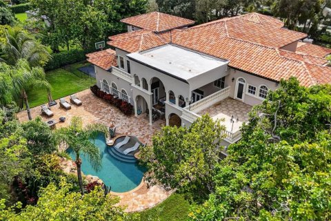 Villa ou maison à vendre à Pinecrest, Floride: 6 chambres, 675.49 m2 № 1956945 - photo 2