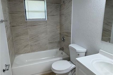 Casa en alquiler en Punta Gorda, Florida, 3 dormitorios, 147.34 m2 № 1853899 - foto 6