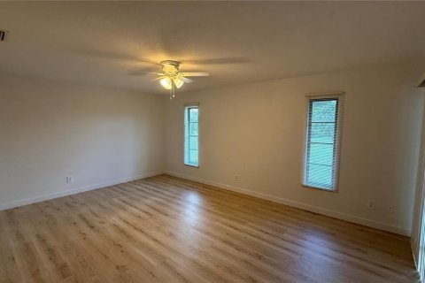 Casa en alquiler en Punta Gorda, Florida, 3 dormitorios, 147.34 m2 № 1853899 - foto 9