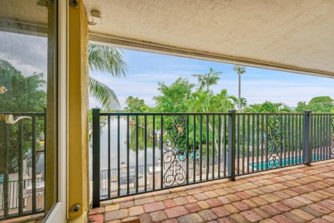 Appartement à louer à Pompano Beach, Floride: 1 chambre, 65.03 m2 № 2303794 - photo 3