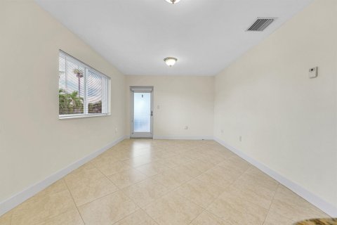 Appartement à louer à Pompano Beach, Floride: 1 chambre, 65.03 m2 № 2303794 - photo 5