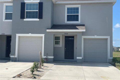 Adosado en alquiler en Wesley Chapel, Florida, 3 dormitorios, 163.32 m2 № 1835505 - foto 1