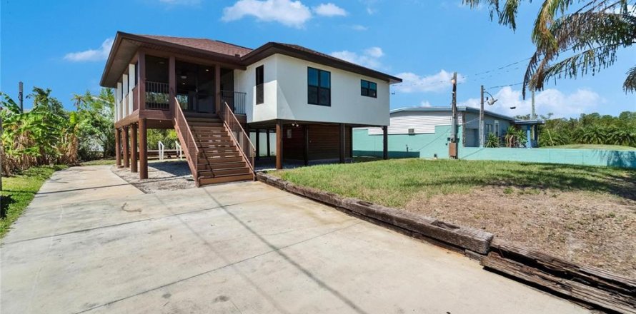 Casa en Tampa, Florida 3 dormitorios, 133.22 m2 № 1740515