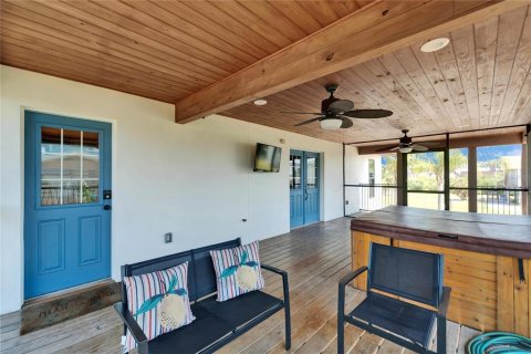 Casa en venta en Tampa, Florida, 3 dormitorios, 133.22 m2 № 1740515 - foto 17