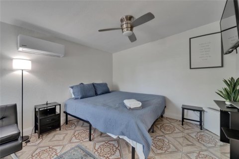 Casa en venta en Tampa, Florida, 3 dormitorios, 133.22 m2 № 1740515 - foto 24
