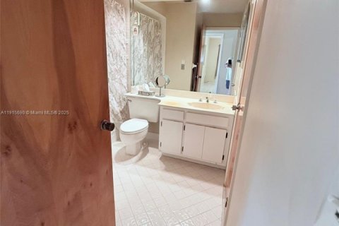 Condominio en venta en Miami, Florida, 2 dormitorios, 82.68 m2 № 1970881 - foto 7
