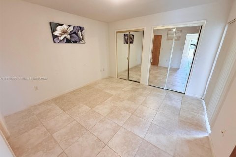 Condominio en venta en Miami, Florida, 2 dormitorios, 82.68 m2 № 1970881 - foto 8