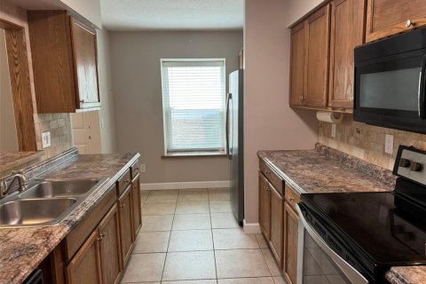 Condo in Daytona Beach, Florida, 2 bedrooms  № 1865817 - photo 8