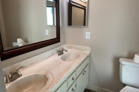Condo in Daytona Beach, Florida, 2 bedrooms  № 1865817 - photo 14