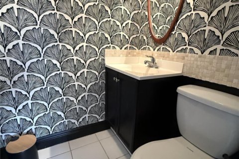 Casa en alquiler en South Miami, Florida, 5 dormitorios, 118.08 m2 № 1974978 - foto 9