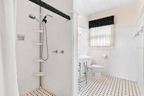 Casa en venta en Umatilla, Florida, 4 dormitorios, 246.93 m2 № 1902318 - foto 28