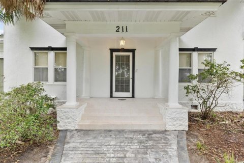 Casa en venta en Umatilla, Florida, 4 dormitorios, 246.93 m2 № 1902318 - foto 5