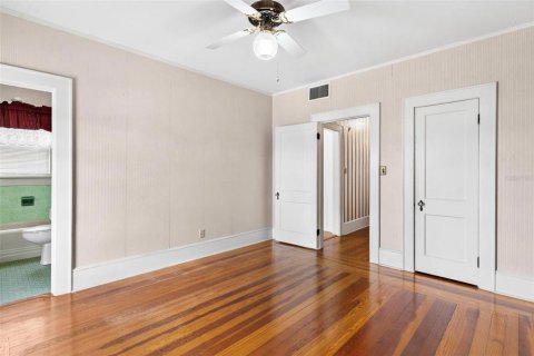 Casa en venta en Umatilla, Florida, 4 dormitorios, 246.93 m2 № 1902318 - foto 21