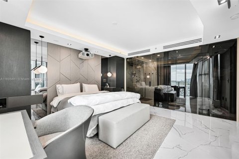 Condo in Miami Beach, Florida, 1 bedroom  № 1819738 - photo 27