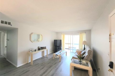 Copropriété à louer à Sarasota, Floride: 2 chambres, 81.38 m2 № 1085166 - photo 2