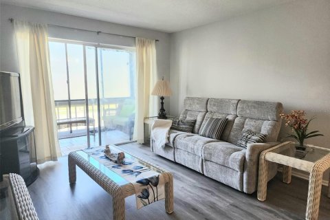 Copropriété à louer à Sarasota, Floride: 2 chambres, 81.38 m2 № 1085166 - photo 3