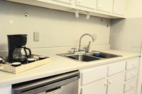 Copropriété à louer à Sarasota, Floride: 2 chambres, 81.38 m2 № 1085166 - photo 7