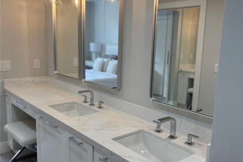 Condominio en alquiler en Doral, Florida, 2 dormitorios, 103.59 m2 № 2042605 - foto 16
