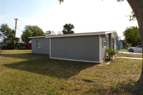 Casa en alquiler en North Port, Florida, 3 dormitorios, 101.36 m2 № 1591496 - foto 2