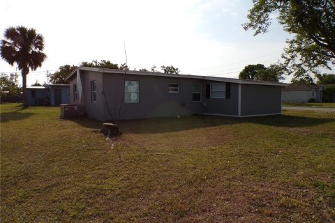Casa en alquiler en North Port, Florida, 3 dormitorios, 101.36 m2 № 1591496 - foto 3