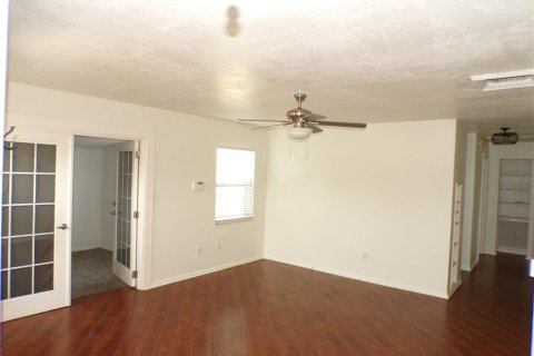 Casa en alquiler en North Port, Florida, 3 dormitorios, 101.36 m2 № 1591496 - foto 24