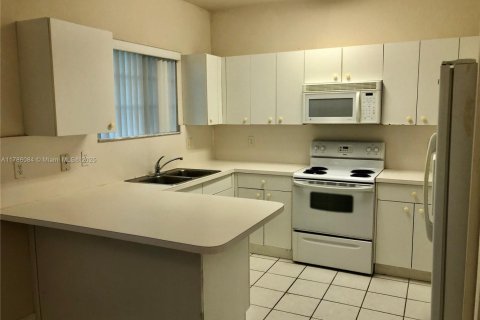 Condominio en venta en Homestead, Florida, 3 dormitorios, 113.43 m2 № 1960279 - foto 5