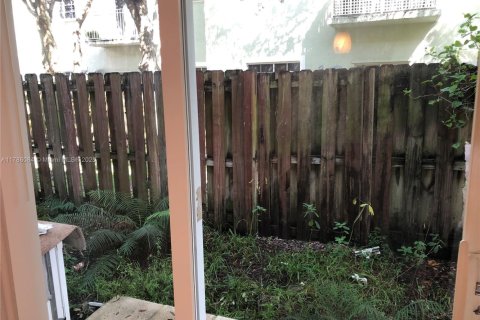 Condominio en venta en Homestead, Florida, 3 dormitorios, 113.43 m2 № 1960279 - foto 7