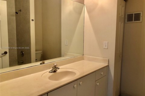 Condominio en venta en Homestead, Florida, 3 dormitorios, 113.43 m2 № 1960279 - foto 10