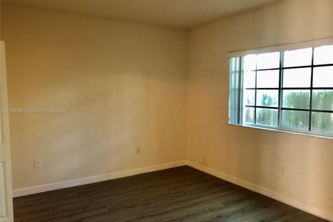 Condominio en venta en Homestead, Florida, 3 dormitorios, 113.43 m2 № 1960279 - foto 8