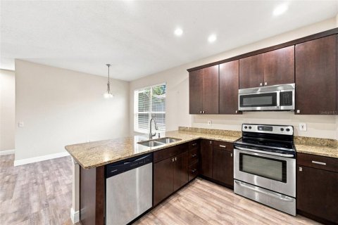 Villa ou maison à vendre à Sarasota, Floride: 3 chambres, 219.34 m2 № 2298374 - photo 17