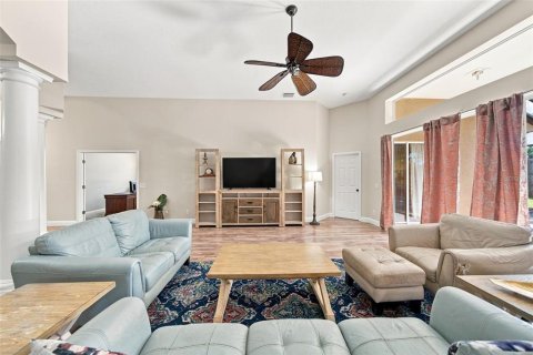 Villa ou maison à vendre à Sarasota, Floride: 3 chambres, 219.34 m2 № 2298374 - photo 13