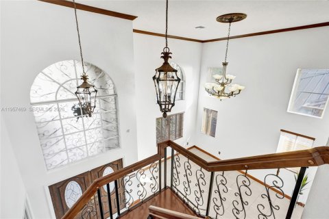 Villa ou maison à vendre à Miami, Floride: 4 chambres, 237.64 m2 № 2011455 - photo 10