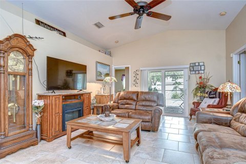 Villa ou maison à vendre à Lutz, Floride: 4 chambres, 168.43 m2 № 1838851 - photo 14
