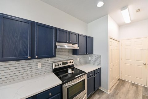 Townhouse in Tampa, Florida 3 bedrooms, 134.06 sq.m. № 1828592 - photo 21
