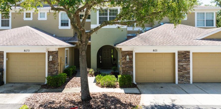 Townhouse in Tampa, Florida 3 bedrooms, 134.06 sq.m. № 1828592