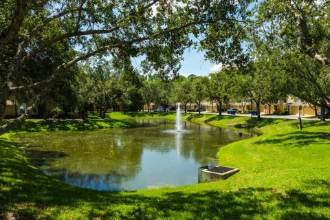 Townhouse in Tampa, Florida 3 bedrooms, 134.06 sq.m. № 1828592 - photo 7