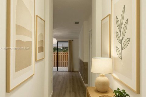 Купить таунхаус в Хайалиа, Флорида 2 спальни, 101.17м2, № 1988801 - фото 4