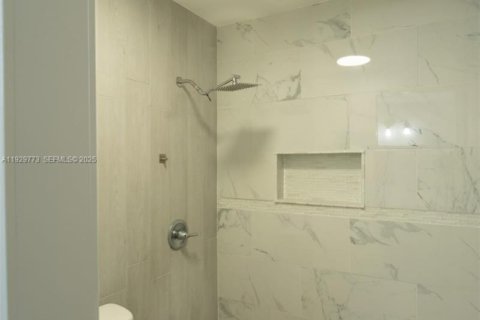 Купить таунхаус в Хайалиа, Флорида 2 спальни, 101.17м2, № 1988801 - фото 24