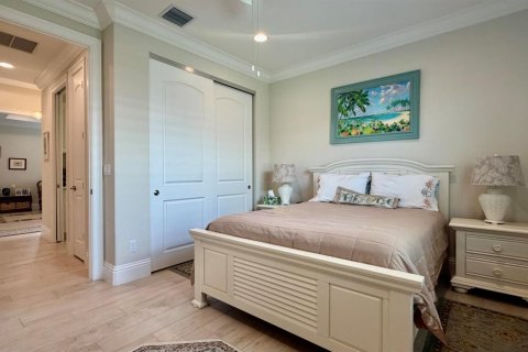 House in Vero Beach, Florida 3 bedrooms, 181.9 sq.m. № 2245776 - photo 30