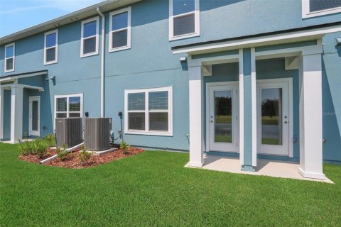 Touwnhouse à vendre à Middleburg, Floride: 3 chambres, 133.13 m2 № 1788997 - photo 2