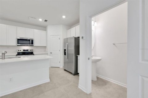 Touwnhouse à vendre à Middleburg, Floride: 3 chambres, 133.13 m2 № 1788997 - photo 11