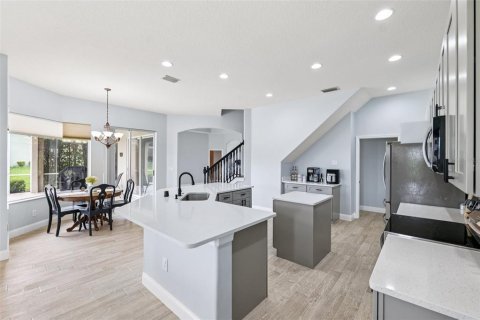 Casa en alquiler en Dade City, Florida, 4 dormitorios, 318.1 m2 № 1833519 - foto 14