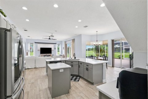 Casa en alquiler en Dade City, Florida, 4 dormitorios, 318.1 m2 № 1833519 - foto 12