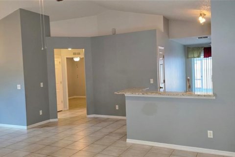 Villa ou maison à louer à Valrico, Floride: 3 chambres, 121.98 m2 № 2156248 - photo 7