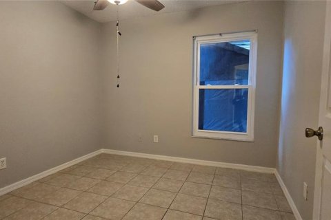 Villa ou maison à louer à Valrico, Floride: 3 chambres, 121.98 m2 № 2156248 - photo 15
