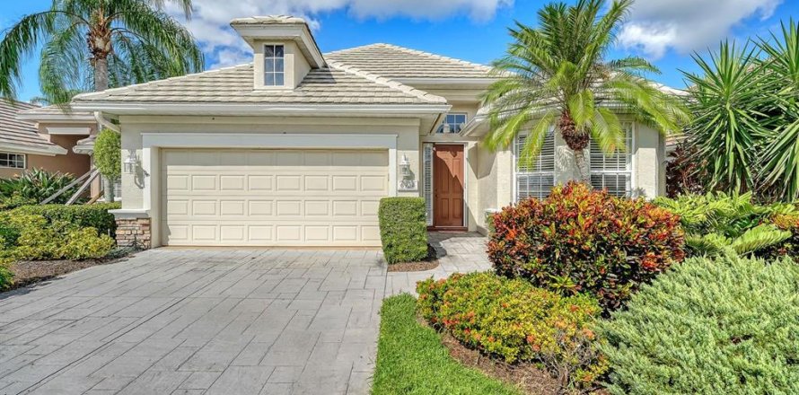 Casa en Lakewood Ranch, Florida 2 dormitorios, 164.72 m2 № 2384364
