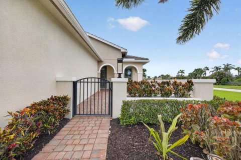 Casa en venta en Port St. Lucie, Florida, 2 dormitorios, 148.27 m2 № 2407912 - foto 3