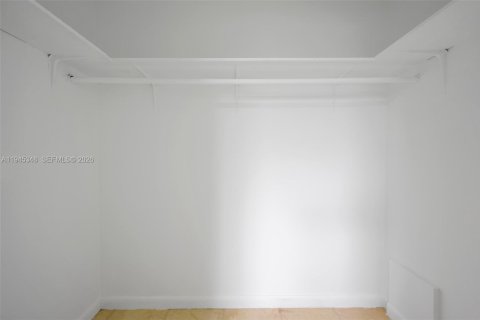 Immobilier commercial à vendre à Miami, Floride: 110.55 m2 № 2004592 - photo 16